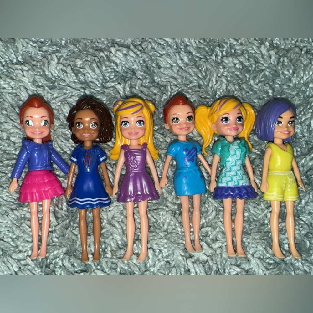 Mattel Polly Pocket Fashion Dolls-outfits included